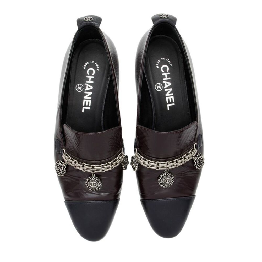 Chanel Crackled Goatskin CC Charm Cap Toe Loafers - Size 7.5 / 37.5 - Picture 5 of 8